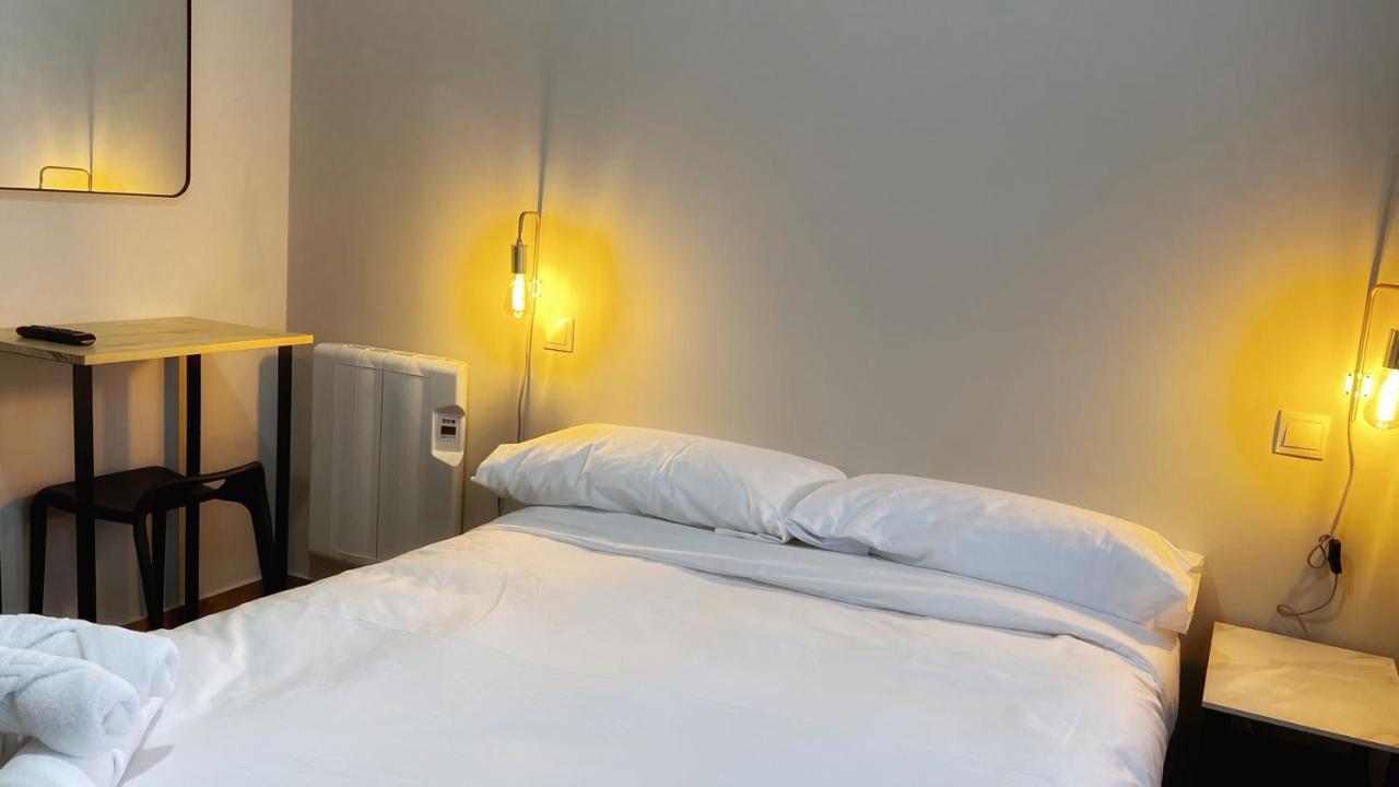Iturriaga Ostatua Self Check In Hotell Bilbao Eksteriør bilde